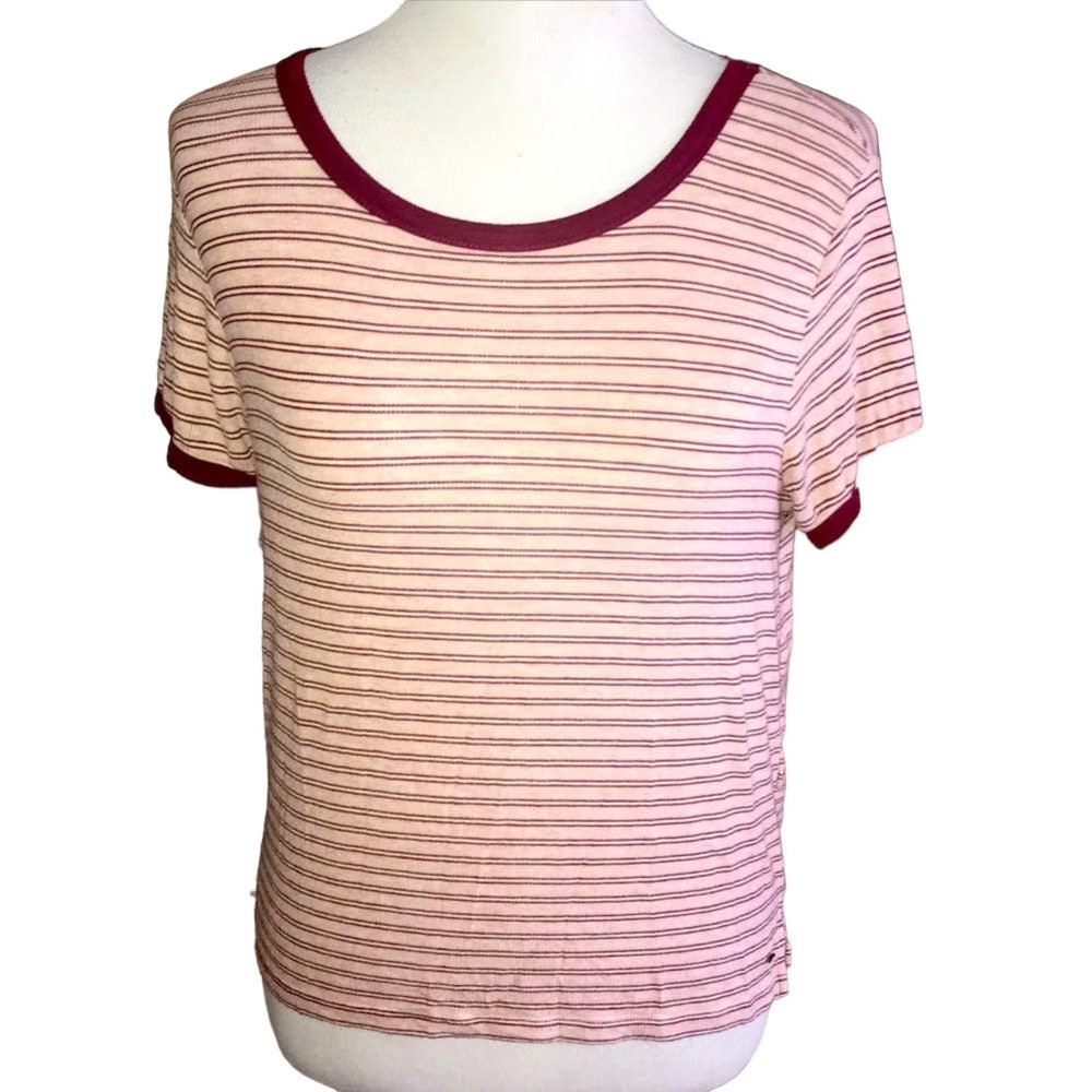 AMERICAN EAGLE OUTFITTERS BURGUNDY AND PINK STRIPED TOP MEDIUM